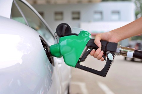 Estados e governo federal chegam a acordo para reduzir preço do diesel